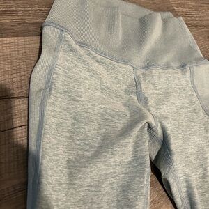 Aerie offline hugger pocket legging